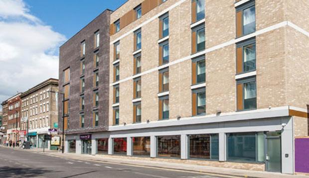 Premier Inn London Hackney Exterior foto